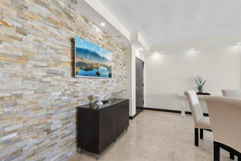 5601 Collins Avenue Miami Beach FL 33140