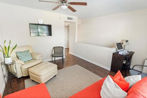 811 W Oakland Park Boulevard Oakland Park FL 33311
