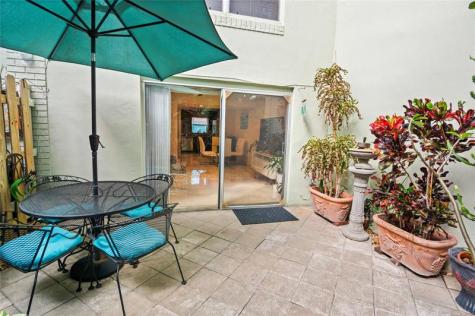 811 W Oakland Park Boulevard Oakland Park FL 33311