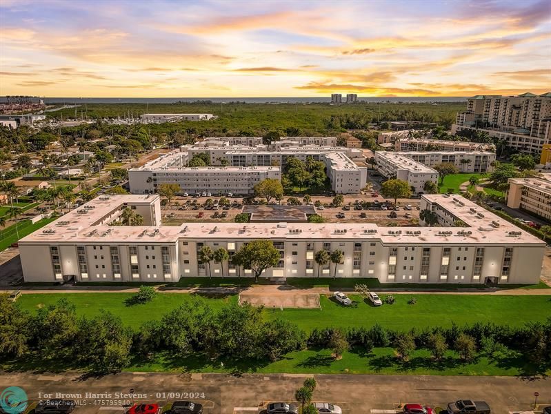 Dania Beach FL, 500 NE 2nd Street, Unit 203