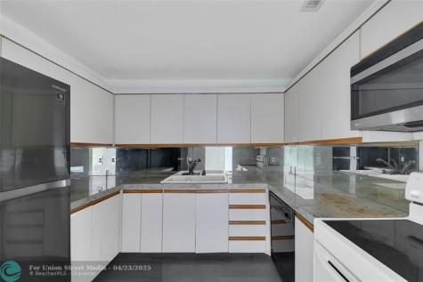 6371 Bay Club Drive Fort Lauderdale FL 33308