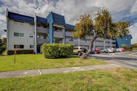 7867 Golf Circle Drive Margate FL 33063