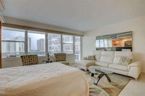 3300 NE 36th Street Fort Lauderdale FL 33308
