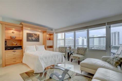 3300 NE 36th Street Fort Lauderdale FL 33308