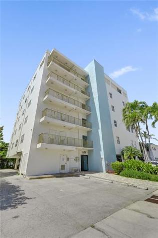 619 Orton Avenue Fort Lauderdale FL 33304