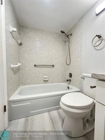 2048 Newport N Deerfield Beach FL 33442