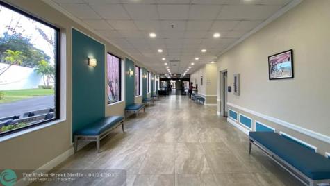 2048 Newport N Deerfield Beach FL 33442