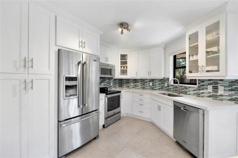 3406 Emerald Oaks Drive Hollywood FL 33021