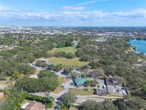 3406 Emerald Oaks Drive Hollywood FL 33021
