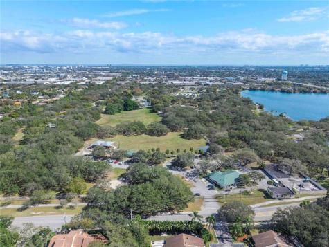 3406 Emerald Oaks Drive Hollywood FL 33021