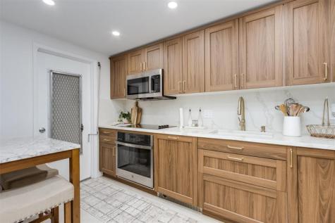2601 NE 14th Street Causeway Pompano Beach FL 33062
