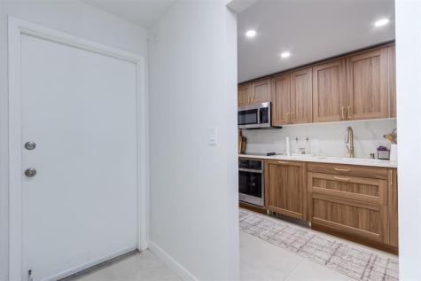 2601 NE 14th Street Causeway Pompano Beach FL 33062