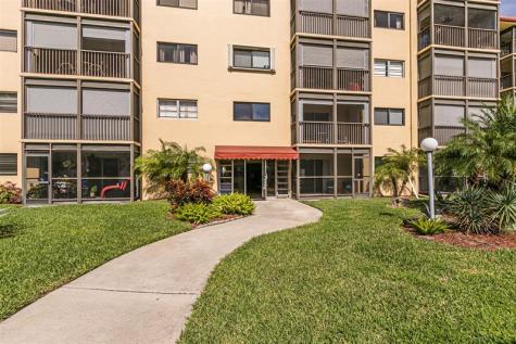 2601 NE 14th Street Causeway Pompano Beach FL 33062