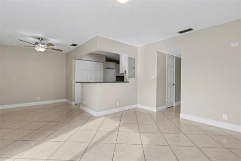 1874 SW 81st Lane Davie FL 33324