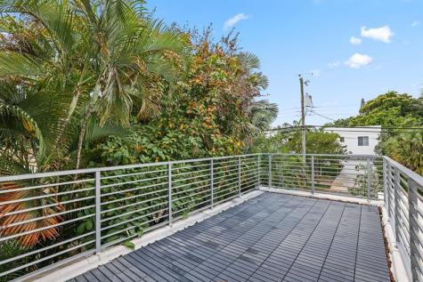 1124 NE 2nd Avenue Fort Lauderdale FL 33304