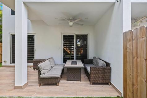 1124 NE 2nd Avenue Fort Lauderdale FL 33304
