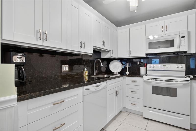 2850 NE 14th Street Causeway Pompano Beach FL 33062