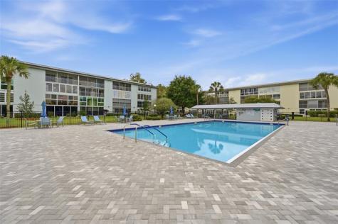 2505 Antigua Terrace Coconut Creek FL 33066