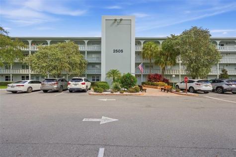 2505 Antigua Terrace Coconut Creek FL 33066