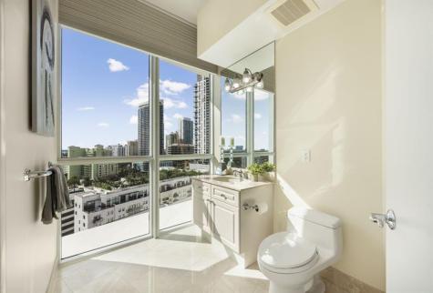 111 SE 8th Avenue Fort Lauderdale FL 33301