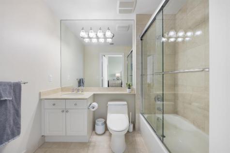 111 SE 8th Avenue Fort Lauderdale FL 33301