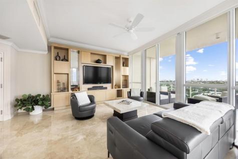 111 SE 8th Avenue Fort Lauderdale FL 33301