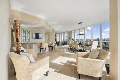 111 SE 8th Avenue Fort Lauderdale FL 33301