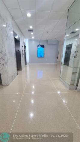 20100 W Country Club Drive Aventura FL 33180