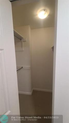 20100 W Country Club Drive Aventura FL 33180