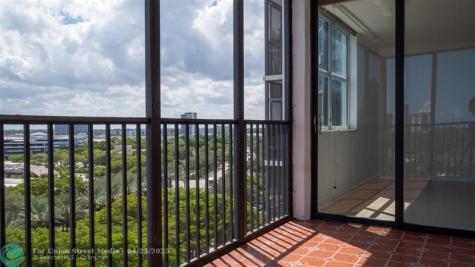 20100 W Country Club Drive Aventura FL 33180