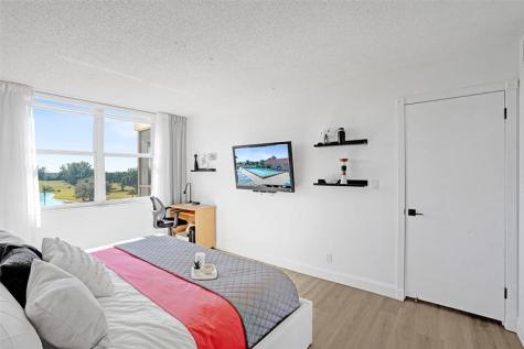 8900 Washington Boulevard Hollywood FL 33025