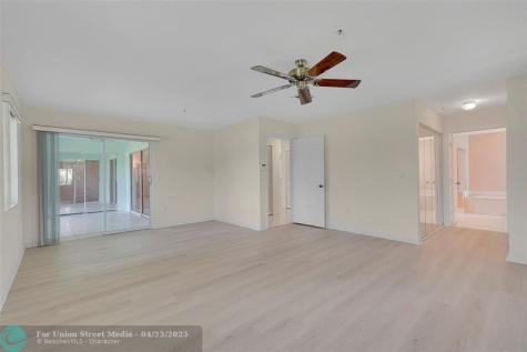 5876 Regal Glen Drive Boynton Beach FL 33437