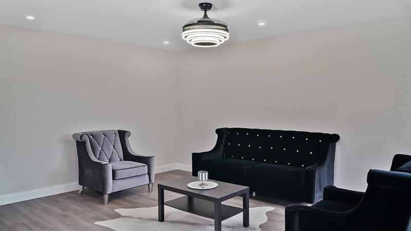 268 Saxony F Delray Beach FL 33446