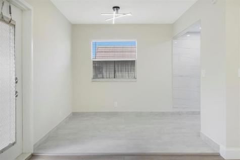 268 Saxony F Delray Beach FL 33446