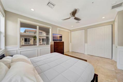 1368 Bayview Drive Fort Lauderdale FL 33304