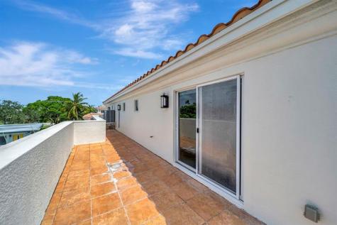 1368 Bayview Drive Fort Lauderdale FL 33304