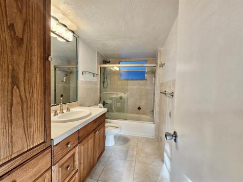 118 NW Royal Park Drive Oakland Park FL 33309