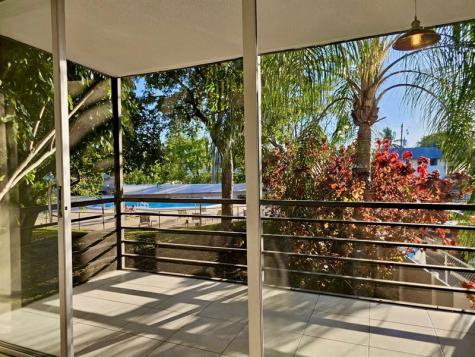 118 NW Royal Park Drive Oakland Park FL 33309