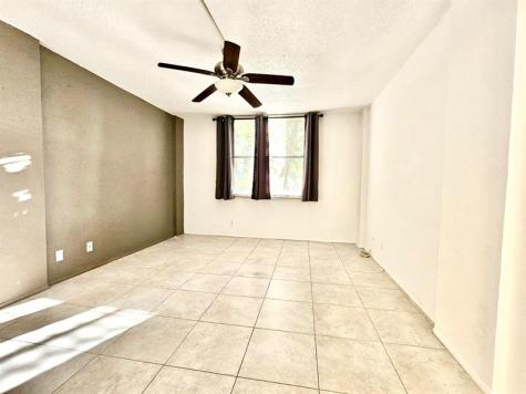 118 NW Royal Park Drive Oakland Park FL 33309