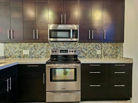 118 NW Royal Park Drive Oakland Park FL 33309