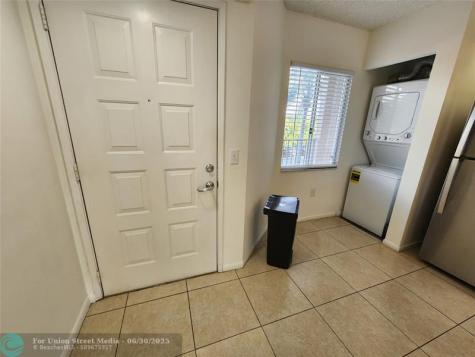 1650 SW 124th Terrace Pembroke Pines FL 33027