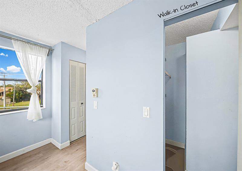 10466 Sunrise Lakes Boulevard Sunrise FL 33322