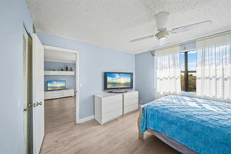 10466 Sunrise Lakes Boulevard Sunrise FL 33322