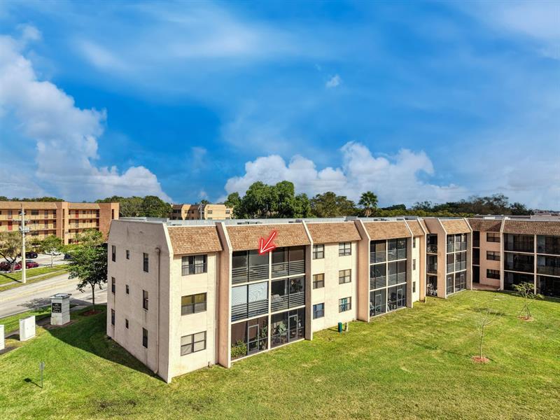 10466 Sunrise Lakes Boulevard Sunrise FL 33322