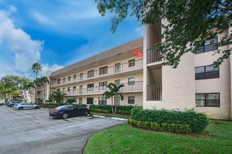 10466 Sunrise Lakes Boulevard Sunrise FL 33322