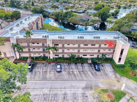 10466 Sunrise Lakes Boulevard Sunrise FL 33322