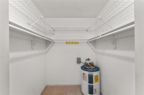 639 W Oakland Park Boulevard Oakland Park FL 33311