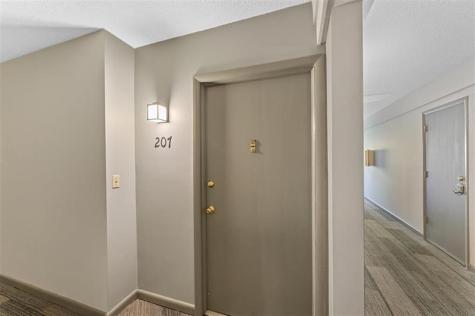 639 W Oakland Park Boulevard Oakland Park FL 33311