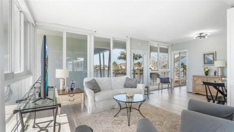 1221 Hillsboro Mile Hillsboro Beach FL 33062