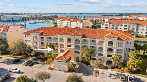 18 Harbour Isle Drive Fort Pierce FL 34949